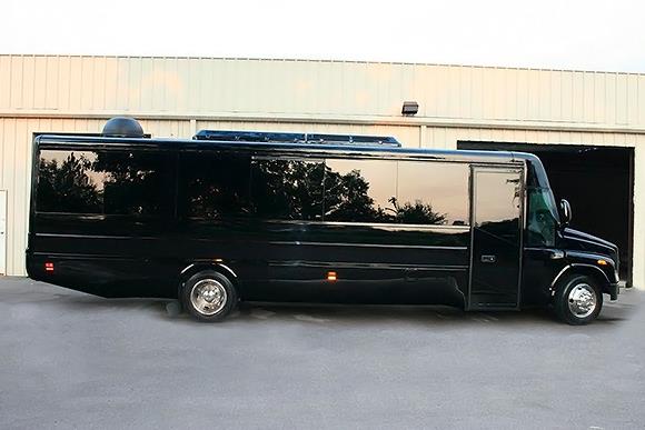 Party Bus Hernando, MS 